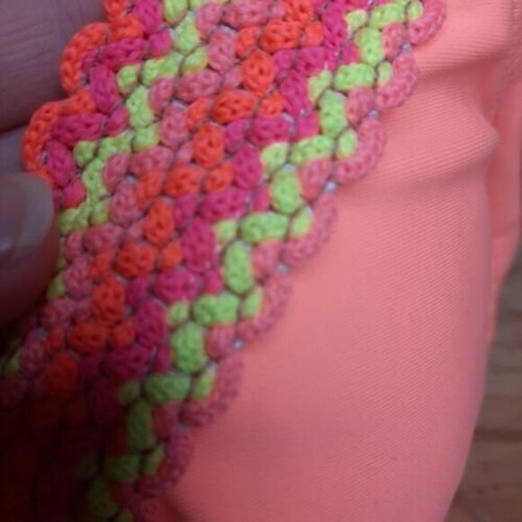 NWT Mudd XS Crochet Neon Orange Bikini Swimsuit Bathing Suit Separates TOP ONLY - Picture 8 of 9